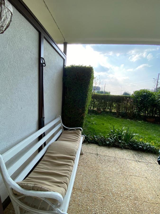 Studio En Rez De Jardin -"Le Petit Nid" A Trouville Exterior photo